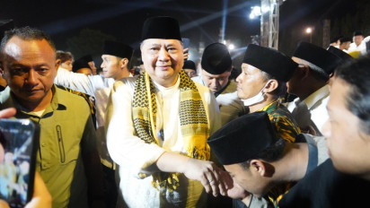 Ribuan Jamaah Hadiri Golkar Bershalawat di Tuban Jawa Timur