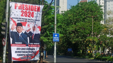 Dikabarkan Berpasangan Dengan Prabowo Subianto pada Pilpres 2024, Khofifah Kembali Tidak Mau Berkomentar