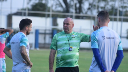 Tolak Wiljan Pluim, Persib Bandung Enggan Rombak Skuad untuk Putaran Kedua Liga 1