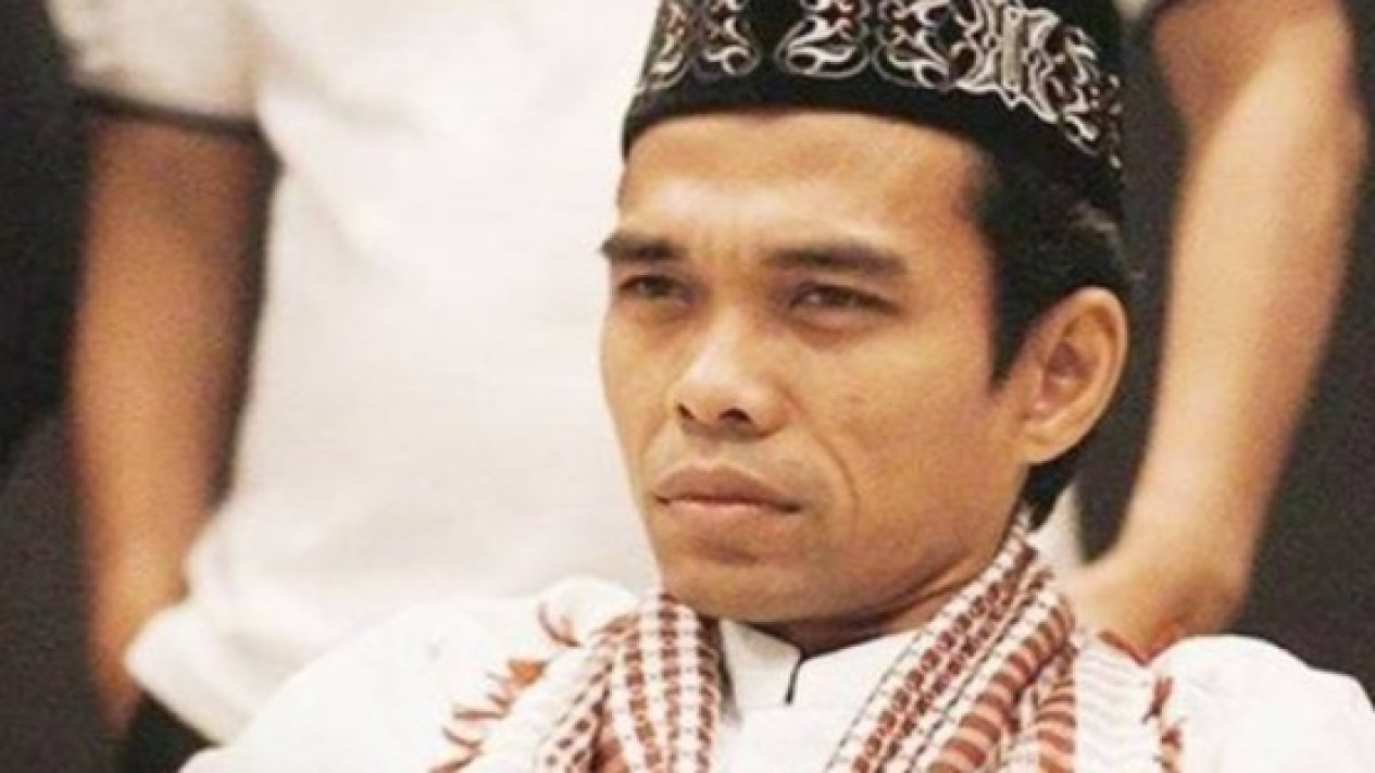 Bolehkah Uban Dicabut? Ustaz Abdul Somad dengan Tegas Jawab Begini
            - galeri foto