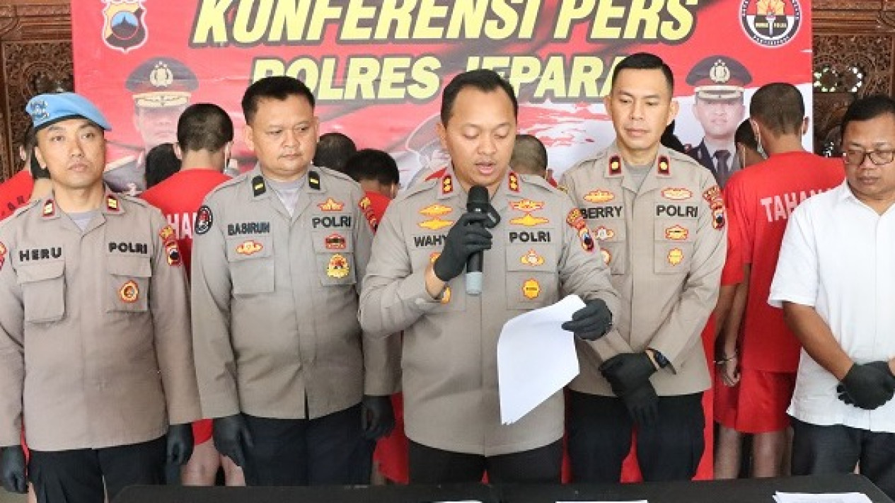 Polres Jepara Ringkus 43 Pelaku Narkoba Sejak Januari Hingga September 2023
            - galeri foto