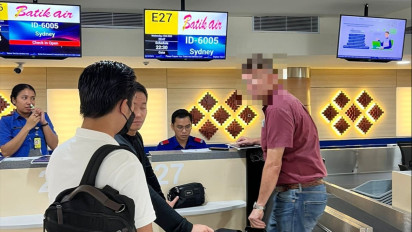Terlibat KDRT, Bule asal Australia Dideportasi Pihak Imigrasi Kelas I Ngurah Rai Bali