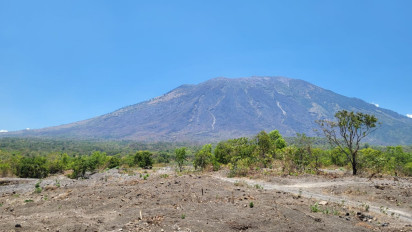 Kebakaran Hutan Lereng Gunung Agung Telah Dipadamkan, Total Hutan Terbakar Capai 715 Hektar