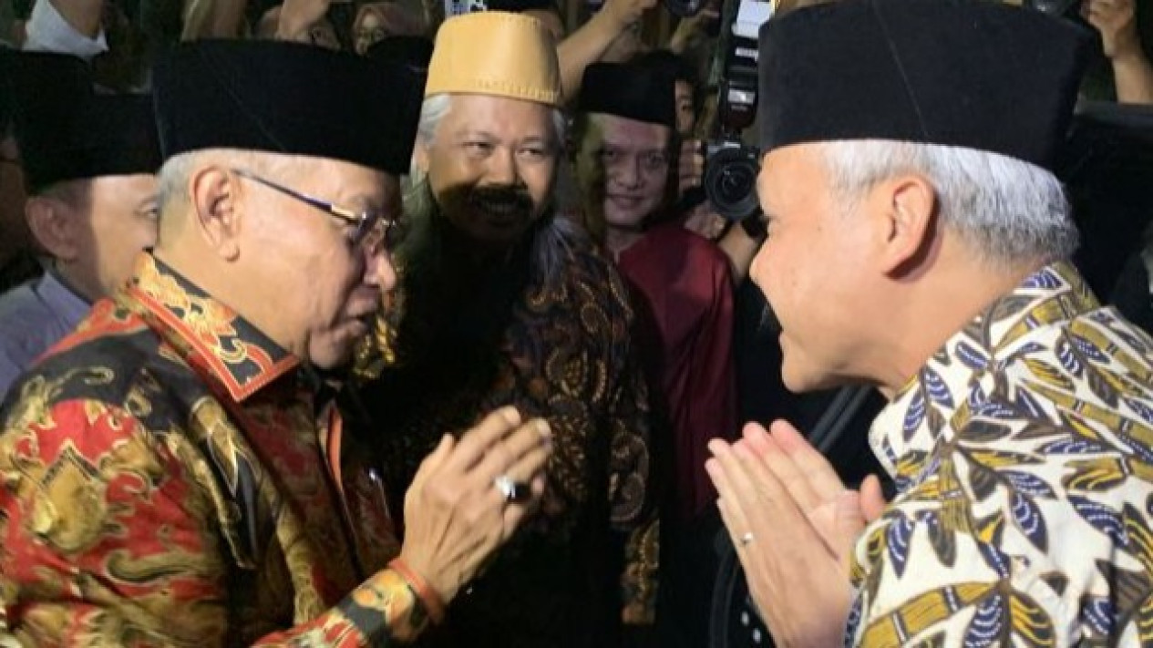 Ganjar Pranowo Temui Tokoh NU Said Aqil Siradj di Jakarta
            - galeri foto