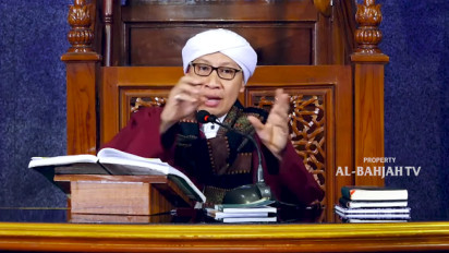 Ditunjuk Jadi Imam Shalat Subuh tapi Tidak Hafal Qunut, Harus Bagaimana? Ternyata Kata Buya Yahya Baca...