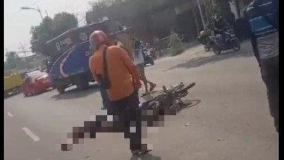 Seorang Pelajar Pengendara Motor Tewas Tabrak Pick Up di Bojonegoro