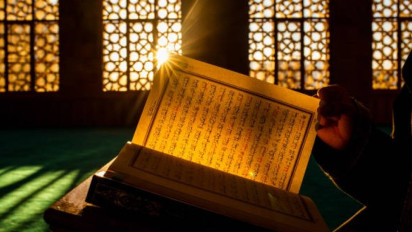 Bacaan Al-Qur'an surat Ali-Imran ayat 56-60 lengkap tulisan Arab, latin, dan artinya