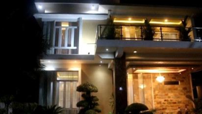 Rumah Politisi PDIP Sultra Diduga Ditembaki OTK, Polisi Lakukan Olah TKP, Ada Apa ?