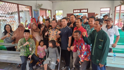 Bupati Kotim Hibahkan Tanah Eks Lokalisasi Pal 12 Kepada Warga