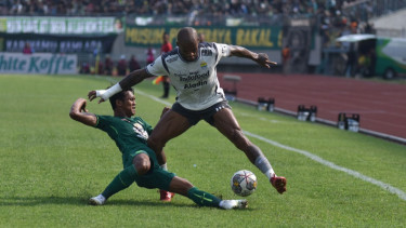 Persib Bandung Mulai Pangkas Jarak dengan Persebaya di Klasemen Sementara Liga 1 Indonesia