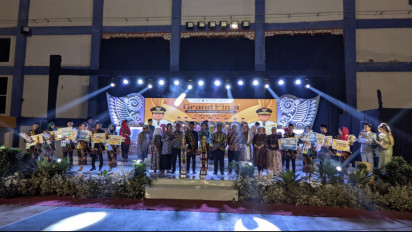 Yak Reza dan Yuk Inez dinobatkan sebagai Juara Duta Wisata Yak Yuk Lamongan 2023