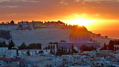 Konflik Israel Palestina Kembali Memanas, Ini Sejarah Pembangunan Masjid Al Aqsa dan Keutamaannya yang Dijelaskan oleh Ustaz Khalid Basalamah