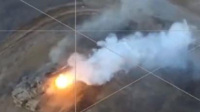 Detik-detik Tank Merkava IV ‘Terbaik di Dunia’ Dibom Oleh Drone, Hamas Tiru Taktik Perang Ukraina Untuk Menghancurkan Israel