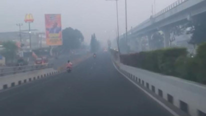 Kabut Asap di Palembang Semakin Tebal, Warga: Asapnya Sudah Masuk Rumah