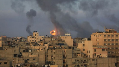 Jet Tempur Israel Terus Mengebom Jalur Gaza