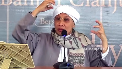'Pinjam Dulu Seratus', Memangnya Boleh Meminjam Uang Kas Masjid? Buya Yahya Beri Penjelasan Begini, Ternyata...