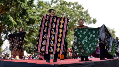Mengangkat Batik Khas Wonosobo Karya UMKM ke Pasar Internasional
