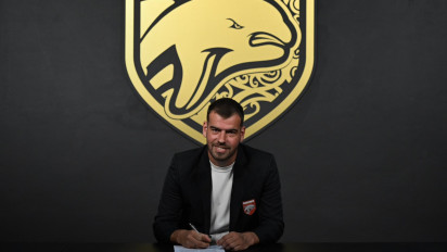 Wiljan Pluim Resmi Gabung Borneo FC