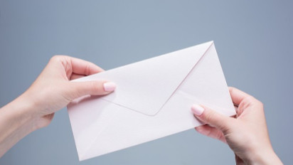 Mahasiswi Unnes Diduga Bunuh Diri di Mal Paragon Semarang Tulis Surat, Isinya Minta Maaf dan Pamit ke Keluarga