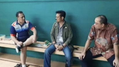 Mantan Ketua YLBHI Nilai Foto Firli dan SYL Bukan Masalah, Jika Sebelum Kasus di Kementan Diusut