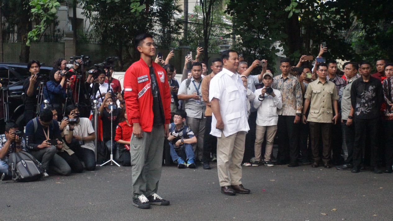 Safari Politik Kaesang, Diterima Prabowo Hingga Diharapkan Gabung Koalisi Indonesia Maju
            - galeri foto