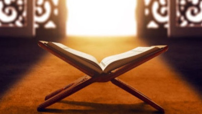 Amalan-amalan yang Dianjurkan Dilakukan Pada Jumat Subuh, Simak Penjelasan Ustaz Abdul Somad dan Syekh Ali Jaber Ini