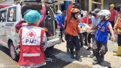 Kebakaran Pabrik Tisu PT Sun Paper Source, Satu Karyawan Meninggal dan Security Alami Luka Bakar