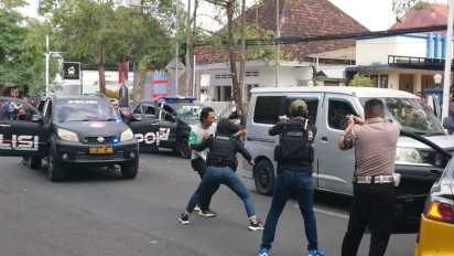 Ketua KPU Tulungagung Diculik Gerombolan Pendukung Salah Satu Calon, dalam Simulasi Sistem Pengamanan Kota