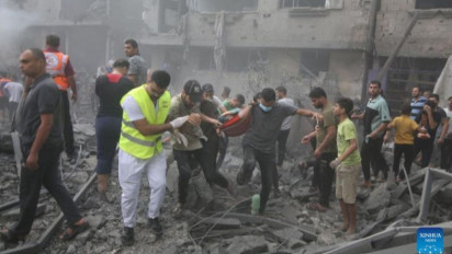 Ribuan Warga Palestina Makin Ketakutan dari Serangan Udara Israel, Berlindung di Rumah Sakit Jalur Gaza