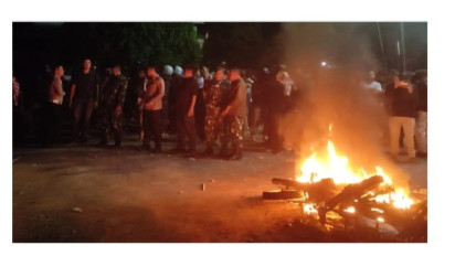 Kronologi  Bentrokan Massa PDIP  vs  GPK, Sejumlah Motor Dibakar, Bupati  Magelang  Minta  Maaf  dan Memediasi