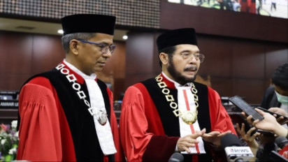 Tegas! Eks Ketua MK Sebut Tak Ada Kewenangan MK Ubah Aturan Batas Usia Capres-Cawapres: Sederhana Kasusnya, Kenapa Lama Memutus!
