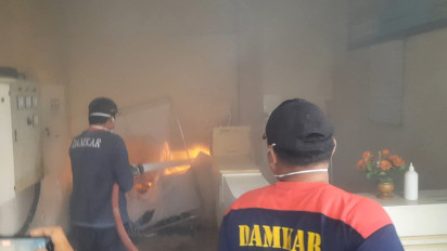 Dua Ruangan Puskesmas Blooto Mojokerto Terbakar, Tenaga Kesehatan Panik