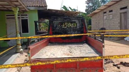 Diduga Korsleting, Mobil Perangkat Desa di Lampung Timur Hangus Terbakar