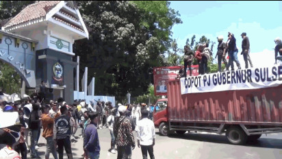 Dianggap Ciptakan Kekacauan karena Program Budidaya Pisang, Ratusan Kades Desak Copot PJ Gubernur Sulsel
