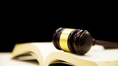 Tafsir Surah An Nisa Ayat 135: Jadilah Kamu Secara Sungguh-sungguh Penegak Keadilan di Antara Umat Manusia Secara Keseluruhan