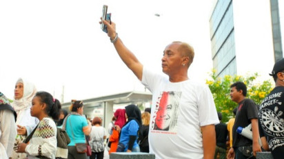 Relawan Ganjar-Mahfud Mulai Padati Kawasan Tugu Proklamasi