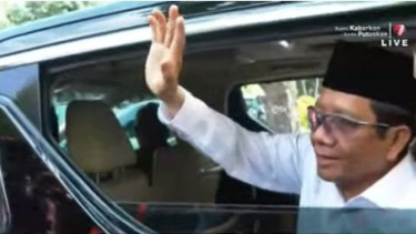 Daftar ke KPU, Mahfud MD: Saya Sudah Berdoa dan Minta Ridho Allah