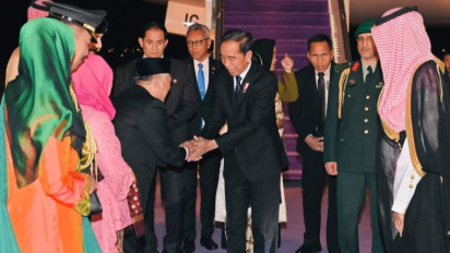 Sibuknya Jokowi Gelar Agenda Bilateral dengan PM Arab  Saudi  Saat Jakarta Histeria  dengan Pandaftaran Capres