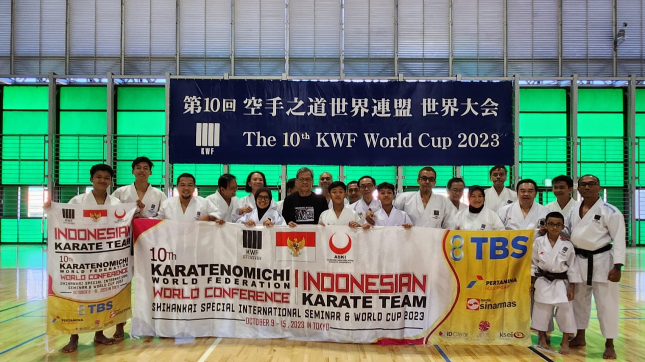 Karateka ASKI Raih 6 Medali di KWF World Cup Tokyo 2023
            - galeri foto
