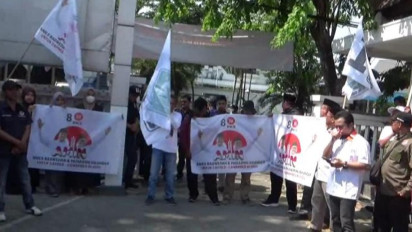 Parpol Pengusung Anies – Imin Datangi KPUD Jatim, Beri Dukungan Pendaftaran, Optimis Menang di Pilpres 2024