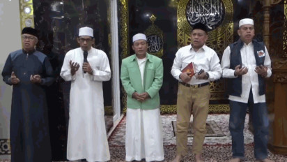 Resopa di Makassar Berzikir dan Berdoa Mudahkan Langkah Amin menjadi Presiden RI