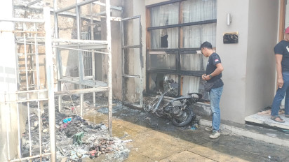Gegara Gas Tabung Pengering Bocor, Tempat Laundry di Bandung Ludes Terbakar, Satu Unit Motor Ikut di Lalap Si Jago Merah