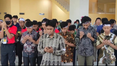 Prihatin Ribuan Warga Palestina Gugur, Pelajar Indonesia dan Malaysia Gelar Doa dan Salat Gaib