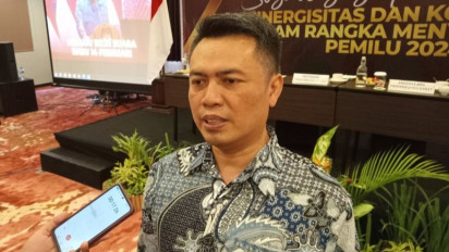 Gerilya Radio Komunitas Perang Melawan Hoaks Pemilu 2024 di Perdesaan