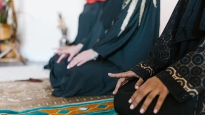 Bolehkah Shalat Dhuha Berjamaah? Ternyata Kata Ustaz Adi Hidayat Nabi Tidak Menegur Namun...