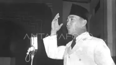 Presiden RI pertama, ir Soekarno