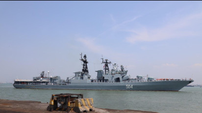 Tiga Kapal Perang Rusia Sandar di Pelabuhan Jamrud Tanjung Perak Surabaya