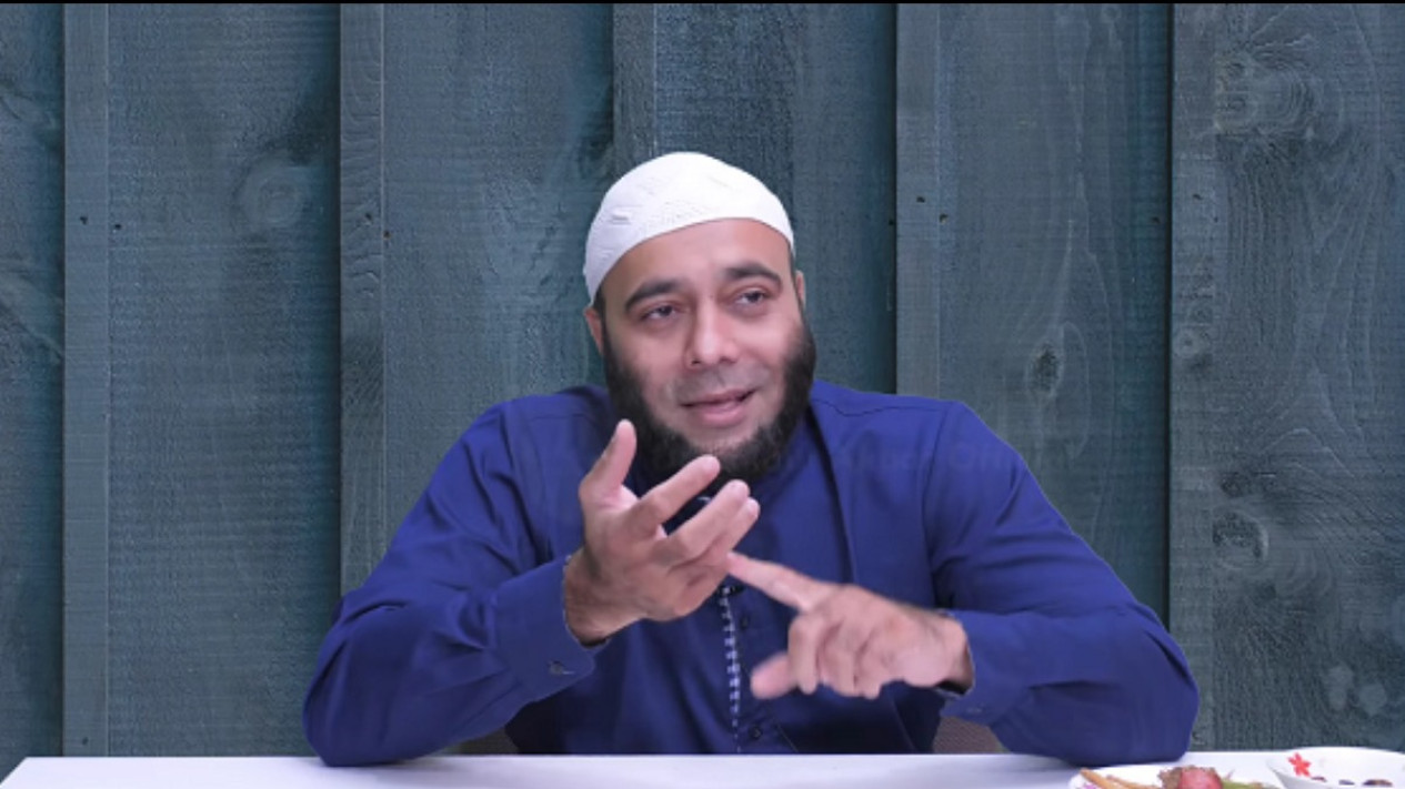 Tolong Upayakan Bahan Ini Masuk ke Tubuh Anda, Tulang Kuat, Rambut Gak Bakalan Rontok kata dr Zaidul Akbar
            - galeri foto