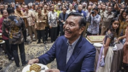 Mengejutkan! Menko Luhut Dikabarkan Mengundurkan Diri, Jodi Mahardi Beberkan Fakta-faktanya