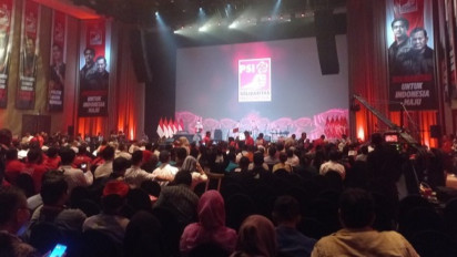 PSI Resmi Dukung Prabowo-Gibran, Ratusan Kader Elu-elukan Prabowo